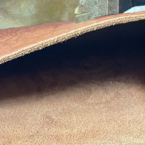 VINTAGE LEATHER  WRISTLET - Picture 3 of 8